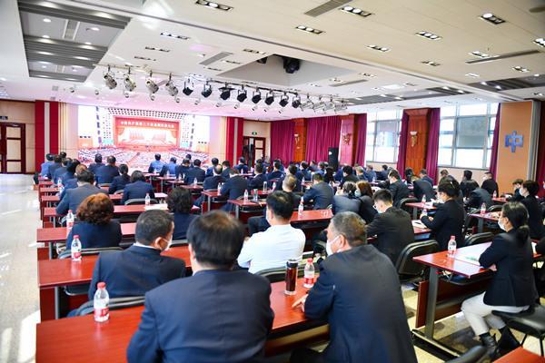 公司党委组织收看党的二十大开幕会盛况